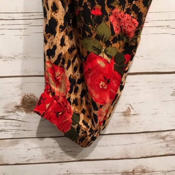 Boho Leopard Floral Print Pant by Volcom - Picture 4 of 7